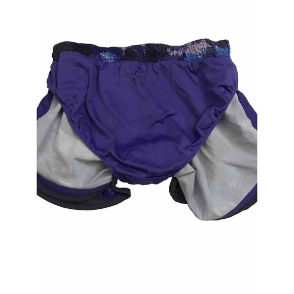 NIKE Women’s Shorts Size M Multicolor - Picture 12 of 14